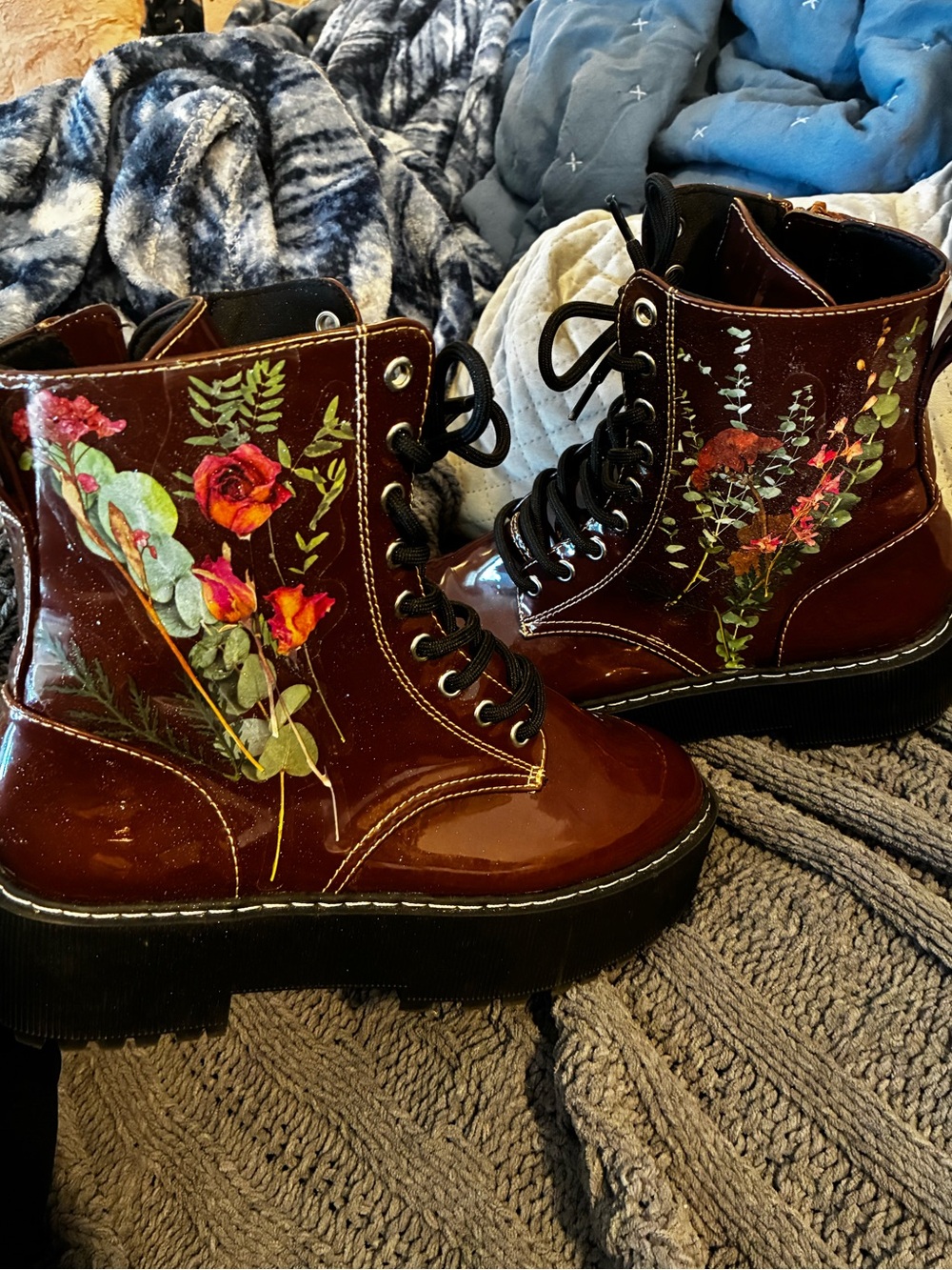 DIY Whimsical Cottage Core Glitter Floral Brown Wedge Combat Boots Unique - Picture 5 of 15